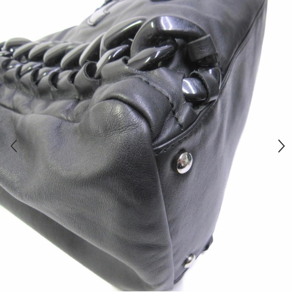 Chanel lamb skin purse - Picture 3 of 12